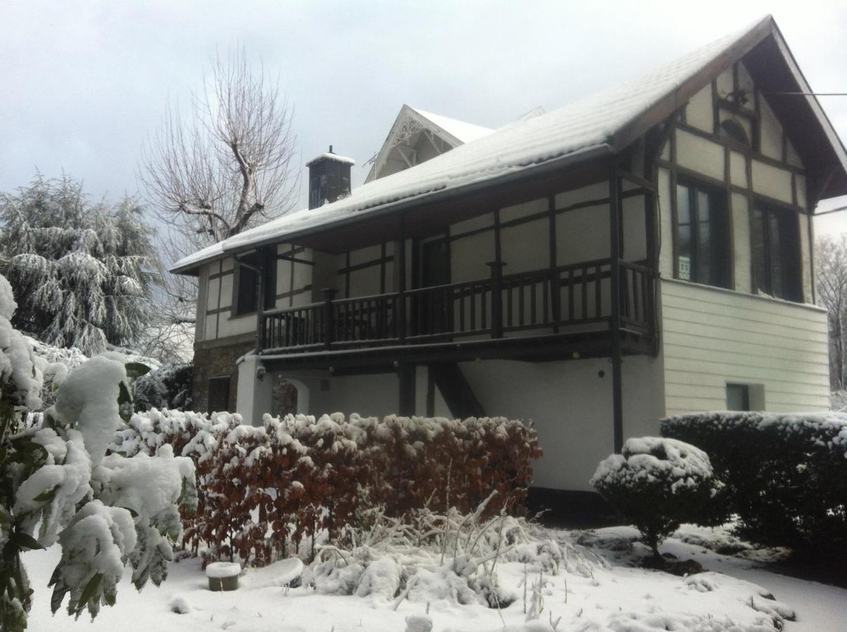 Holiday Home "Les Ancolies " Gite Citadin สปา ภายนอก รูปภาพ