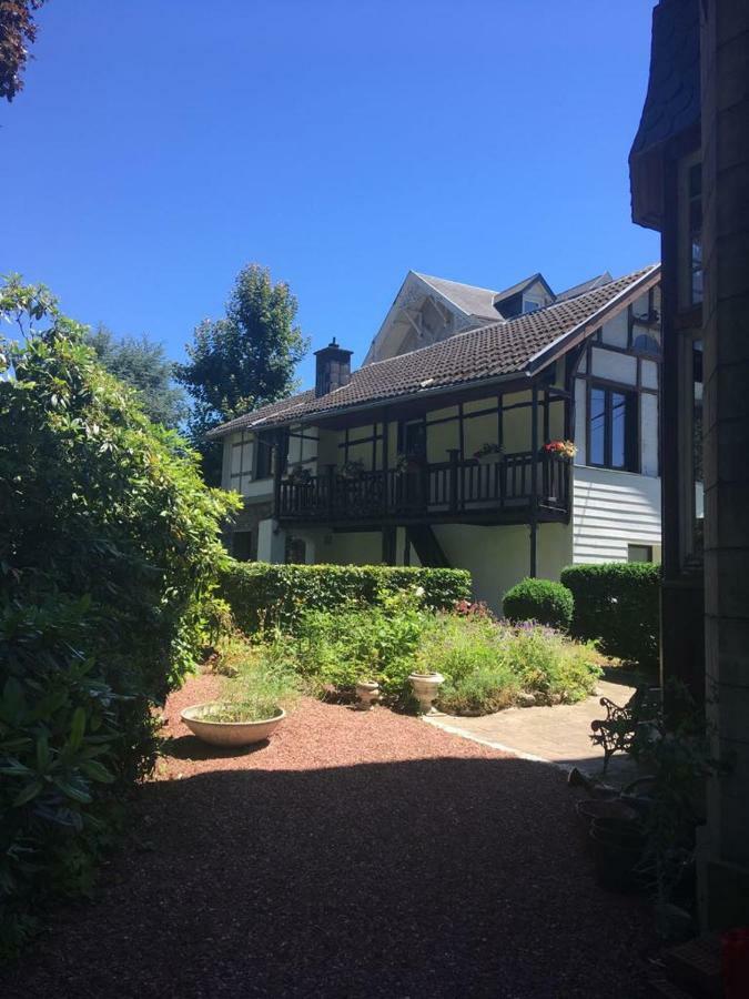 Holiday Home "Les Ancolies " Gite Citadin สปา ภายนอก รูปภาพ