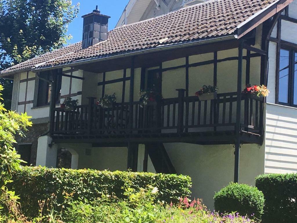 Holiday Home "Les Ancolies " Gite Citadin สปา ภายนอก รูปภาพ